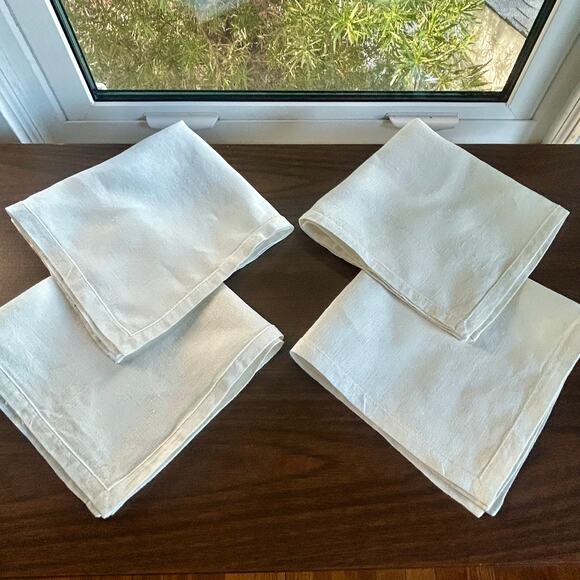 Set of 4 Vintage White Linen Hemstitched Napkins 15x15 - Picture 7 of 7